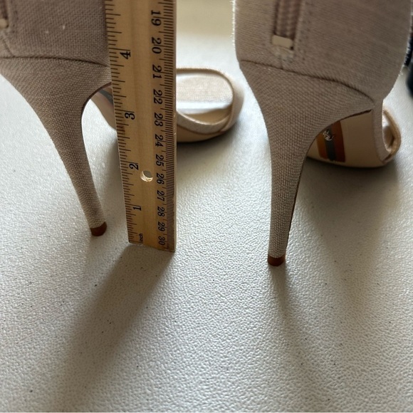 Sam Edelman gillie women’s heels - Picture 6 of 10